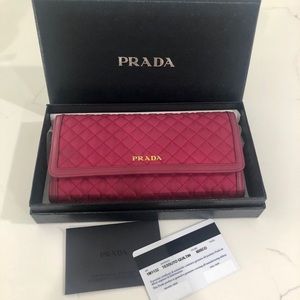 PRADA WALLET
